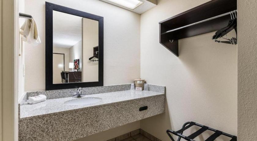 Red Roof Inn Lexington, Nc Εξωτερικό φωτογραφία